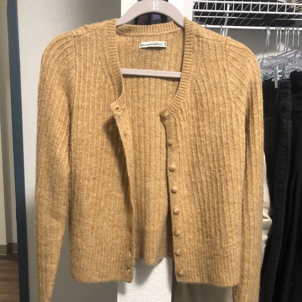 Abercrombie & Fitch Yellow/Tan Cardigan Sweater